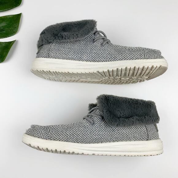 Hey Dude Britt Booties Shoes Grey Herringbone Wool Blend Faux Fur Women's 6 - Picture 11 of 13